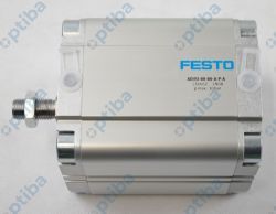 Servo motor ADVU-80-80-A-P-A 156662                                                                                                                                                                                                                            