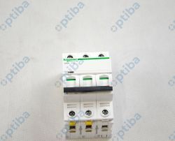 Circuit breaker A9F04306                                                                                                                                                                                                                                       