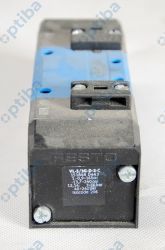 Solenoid valve VL-5/3G-D-2-C 151848                                                                                                                                                                                                                            