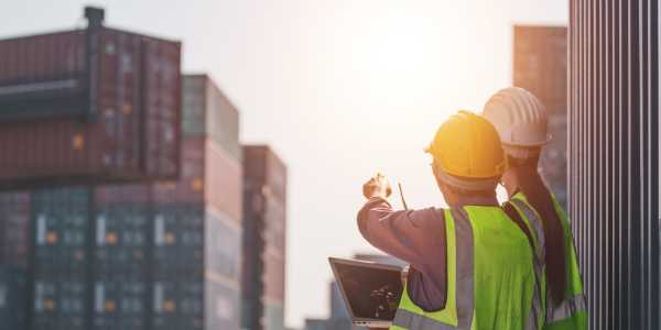 Co warto wiedzieć o terminalach przemysłowych?